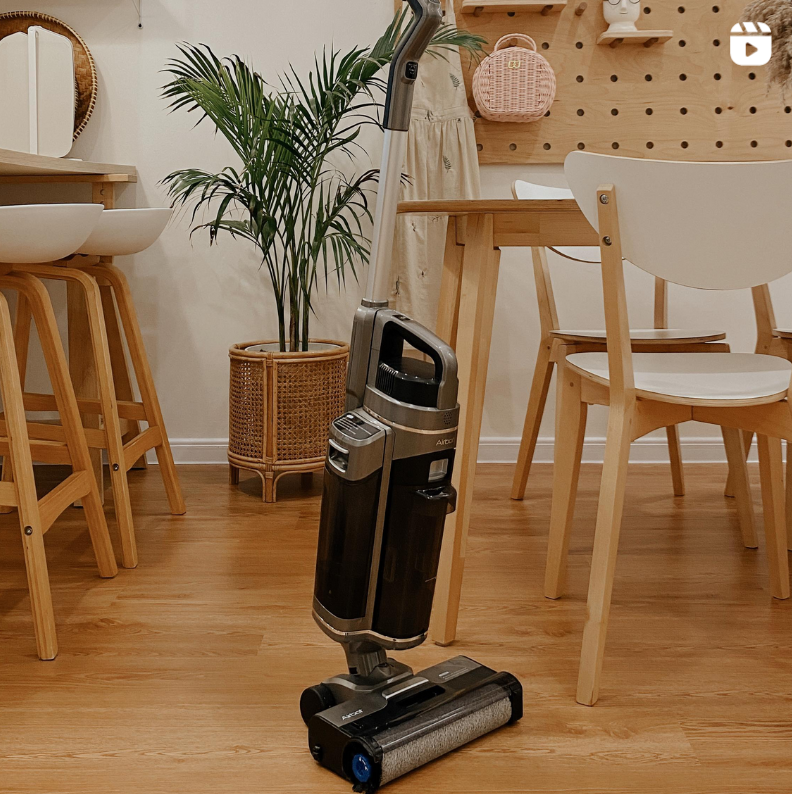 Airbot iClean OMNI X all-in-one 乾濕吸塵機